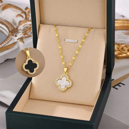 Luxury 18k gold plated necklace with diamond on the edge