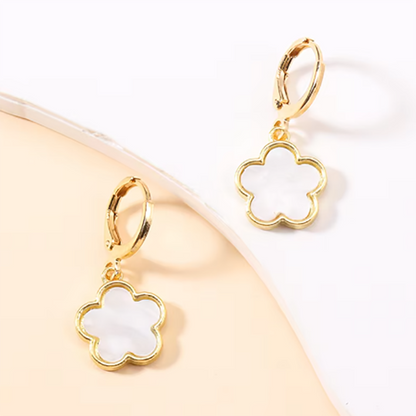 Five-Leaf Flower Earrings - White