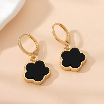 Five-Leaf Flower Earrings - Black